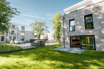 ERSTBEZUG - Ihr Traum vom Haus! Wunderschöne Doppelhaushälfte mit Garten u. Dachterrasse