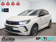 Opel Grandland Ultimate PHEV 300PS S/S AT8 *AHK*ACC* - Schwandorf