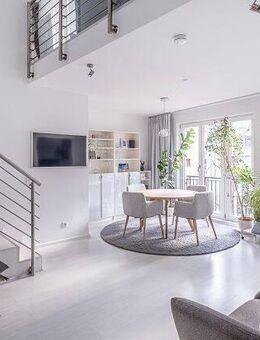 Attraktive Maisonette-Altbauwohnung in Berlin-Mitte am Hackeschen Markt - Berlin