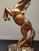 Pferd Figur Majestätisch Pferde Statue in Farbe Gold in 06114