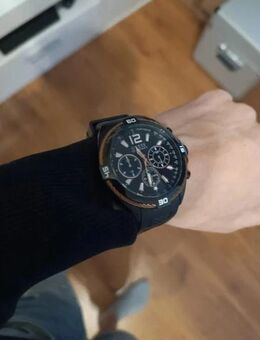 Guess Uhr Herren - Radevormwald (Stadt auf der Höhe) Zentrum