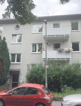 3-Zimmer-Wohnung mit Balkon wird Frisch Renoviert - Wiesbaden