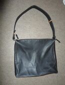 Tasche Ledertasche coccinelle schwarz in 63322