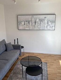 möblierte, luxus 2 Zi. Whg. mit Balkon - Stuttgart