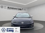 VW Golf Variant, 2.0 Golf VIII Alltrack DSGI DLA Rear 8-fach bereift Alltrack, Jahr 2023 - Rottenburg (Laaber)