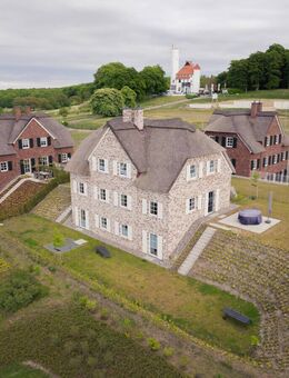Reetdachvillen am Schloss - Ihr Traumferienhaus in Lohme auf der schönen Sonneninsel Rügen - Lohme