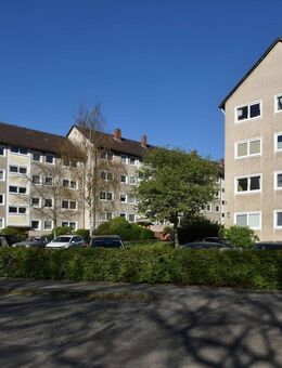 Schöne 3-Zimmer-Wohnung auf dem Laagberg // 2.OG links - Wolfsburg