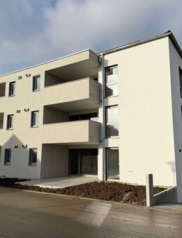 Neubau-Erstbezug ! Moderne 3 Zimmerwohnung mit Balkon in toller Wohnlage in Gerolzhofen ! - Gerolzhofen
