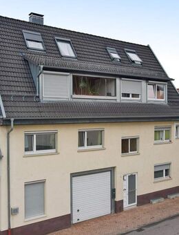 Gepflegtes, voll vermietetes Mehrfamilienhaus in guter Wohnlage von Östringen - Östringen