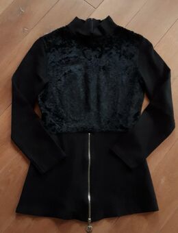 Schwarzes Oberteil samtlook von Nicowa - Eichstätt