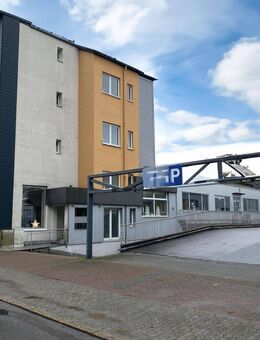 Vermietetes Wohn- und Geschäftshaus mit Lagerflächen sowie einem Parkdeck und einer Tiefgarage! - Lüdenscheid