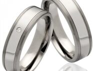 Titanringe gravierbare MOR54 mit Zirkonia oder Diamant - Aholming