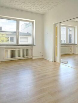 Frisch renovierte Altbauwohnung mitten in der Neheimer City! - Arnsberg