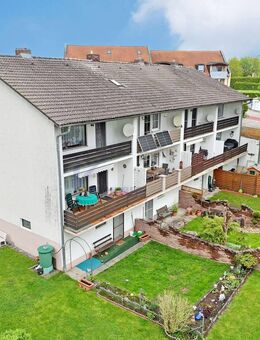 Charmantes Reihenmittelhaus in ruhiger Lage - Ihr neues Zuhause mit Garten und Garage - Osterhofen