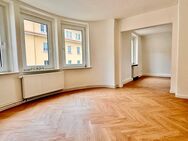 WIR RENOVIEREN! SIE ENTSCHEIDEN! MODERNE 3-oder 4 RAUMWOHNUNG mit LOGGIA! - Löbau