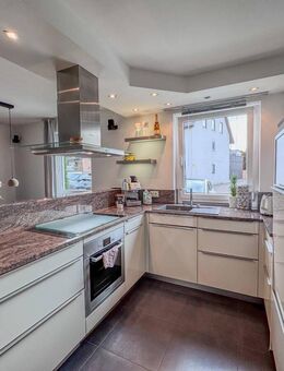 RESERVIERT - Moderne Wohnung mit großem Gartenparadies - Wohngenuss drinnen wie draußen! - Ingersheim