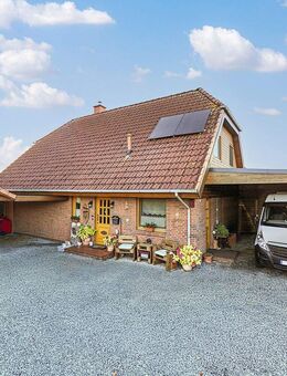 Familientraum in Jerrishoe: Hyggeliges Einfamilienhaus mit viel Platz und großem Garten - Jerrishoe