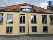 Barrierefreie 2 Raum -Wohnung im Bürgerhaus mit Balkon - Eichwalde