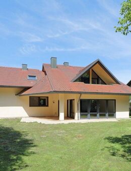 Grosszügige Doppelhaushälfte, infrastrukturnahe Waldrand-Südlage - provisionsfrei - Ulm