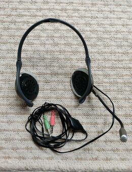 Leichtes, faltbares PC Headset- VB 3,90 € - Berlin