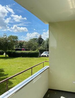 Charmante 4-Zi Wohnung mit Balkon und Tageslichtbad in Mehrum! mit Incentive 68898 - Hohenhameln