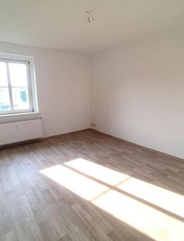 Helle gemütliche 3-Raumwohnung zu vermieten! - Löbau