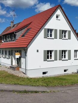 Top sanierte Doppelhaushälfte mit sehr hochwertiger Ausstattung in ruhiger Wohnlage von Schorndorf - Schorndorf (Baden-Württemberg)