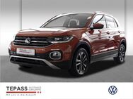 VW T-Cross, 1.0 TSI United, Jahr 2021 - Wuppertal