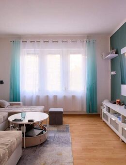 Wohnen mit Geschichte - 2-Zimmer-Schmuckstück im kernsanierten Altbau - Stuttgart