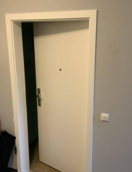 Tolle 3-Zi-Wohnung mit erneuertem Badezimmer in unserem energetisch modernisierten Berliner Viertel - Monheim (Rhein)