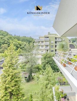 Attraktive 3,5-Zimmerwohnung mit großer Terrasse und toller Aussicht in Top-Lage - Stuttgart