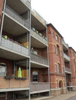 ---------- schicke 2-Raum- Wohnung mit Balkon und Laminat in sehr ruhiger Lage------------- - Chemnitz