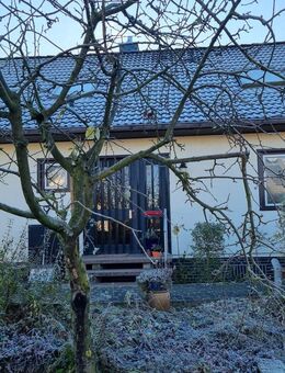 Seelze OT Harenberg - Haus zum Wohlfühlen mit vielen Optionen auf ca. 1.200 m² Grundstück - Seelze