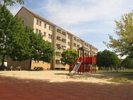 gerÃ¤umige 2 Raum-Wohnung mit Balkon - Sandersdorf Sandersdorf