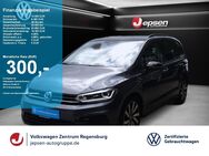 VW Touran, 1.5 TSI Highline R-Line, Jahr 2020 - Regensburg