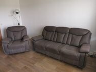 Sofa 3-sitzig mit Sessel - Einjährige alt - Plauen Zentrum