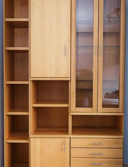 Schrank inklusive Vitrine mit Beleuchtung - Bonn