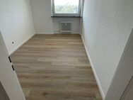 4er WG in einer 4 1/2 Zimmer Wohnung im 6. Stock - Markdorf