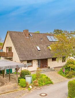 Großes Einfamilienhaus mit Vollkeller in ruhiger Sackgassenlage - Dobersdorf