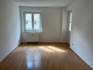 Geräumige 2-RW - sofort verfügbar - sonniger Balkon - LED-Spots - Tageslichtbad mit Wanne - Magdeburg