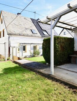 Charmantes Einfamilienhaus in Idar-Oberstein mit Garten - Idar-Oberstein