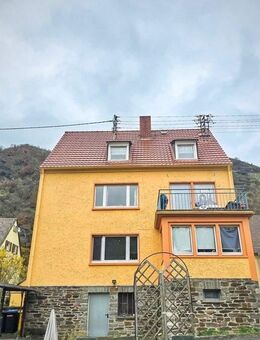 Vollvermietetes 3-Familienhaus in erster Rheinreihe mit Garten unverbaubarer Rheinblick! - Sankt Goarshausen