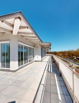 Lichtdurchflutetes 3-Zimmer-Penthouse - zentral gelegen, Süd-Ausrichtung und Weitblick - Rosenheim