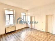 2-Zimmer-Wohnung im Hochparterre mit Einbauküche in zentraler Lage - Schwerin