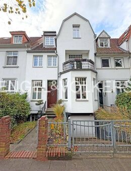 Modernes Wohnen mit Charme Komplett saniertes Reihenmittelhaus mit Garage 7 Zimmer & sonniger Südwest-Garten - Bremen