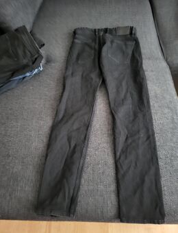 Herren Jeans 4 Stück zu verkaufen - Herne Wanne