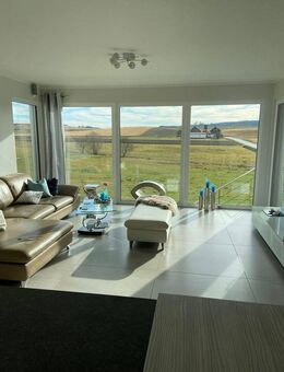 Exklusiv moderner Bungalow in Haarbach - Glassauna & Panoramablick ins Grüne mit Golfplatznähe - Haarbach