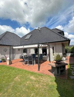 Top gepflegter Zustand! Großzügiger Bungalow mit Garage in Holte-Lastrup - Lähden