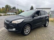 Ford Kuga Titanium #Autom #S-Heft #Panorama #Tüv #4x4 - Bad Dürrheim