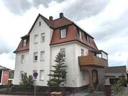 Mehrfamilienhaus mit 3 Wohnungen und 3 beheizte LKW-Garagen - Gunzenhausen